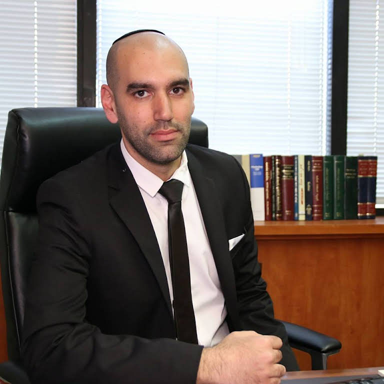 עו"ד מאור רחום